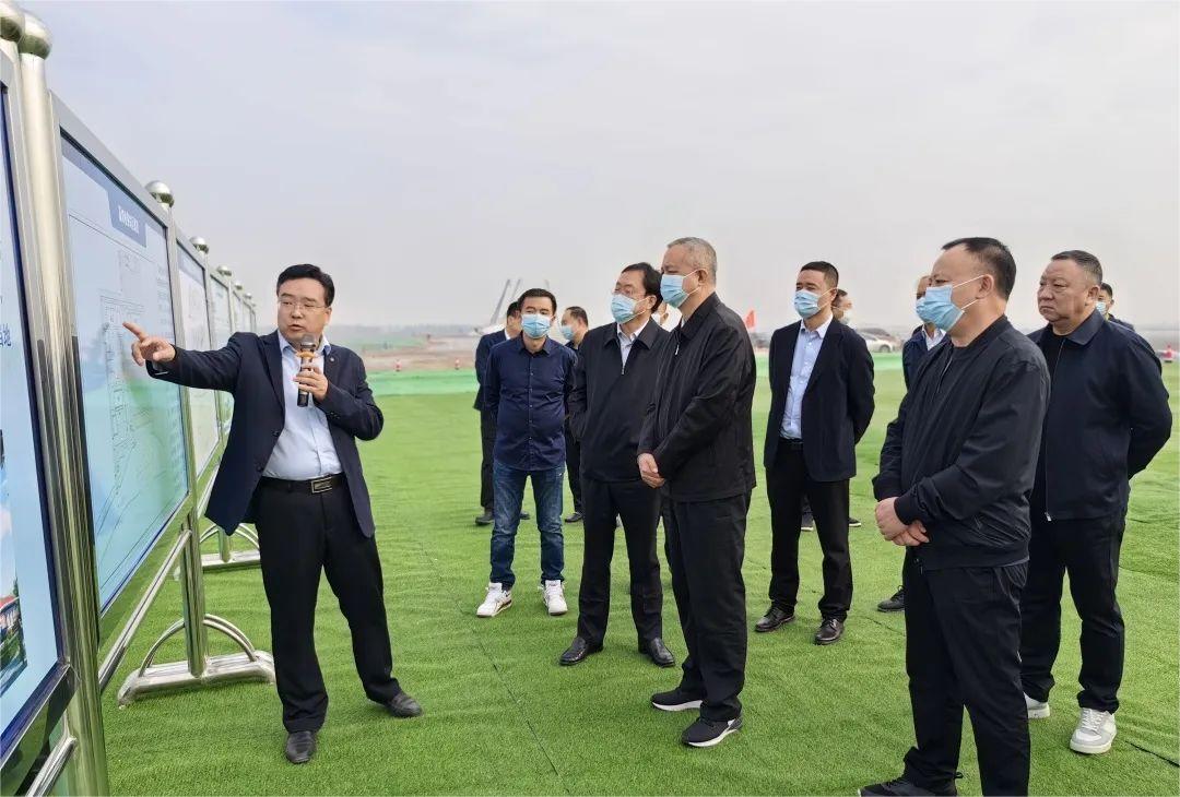 石家莊市副市長(zhǎng)鄭巍調(diào)度石衡高速、衡昔高速項(xiàng)目